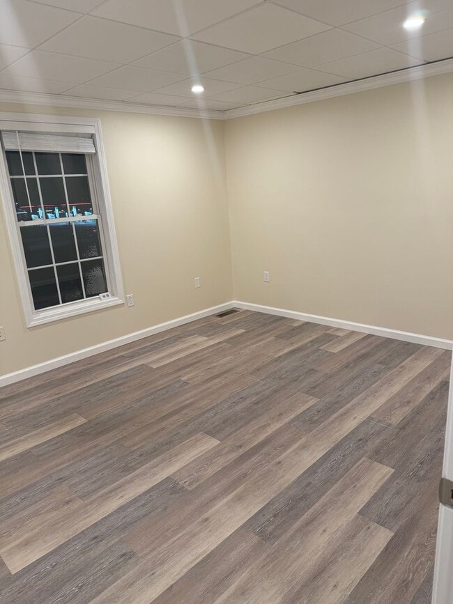 Foto del edificio - 1913 Dover Rd