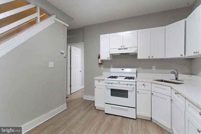 Foto del edificio - 4335 N Orianna St