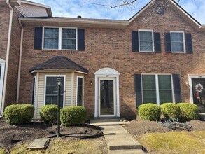 Building Photo - 137 McMurray Cir