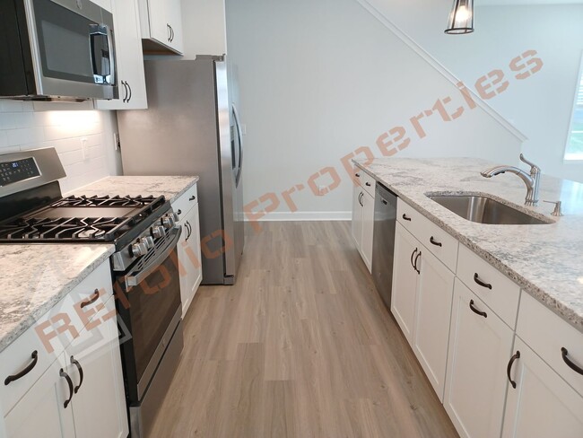 Foto del edificio - Beautiful 3-Bedroom, 2.5-Bath Home w/Bonus...