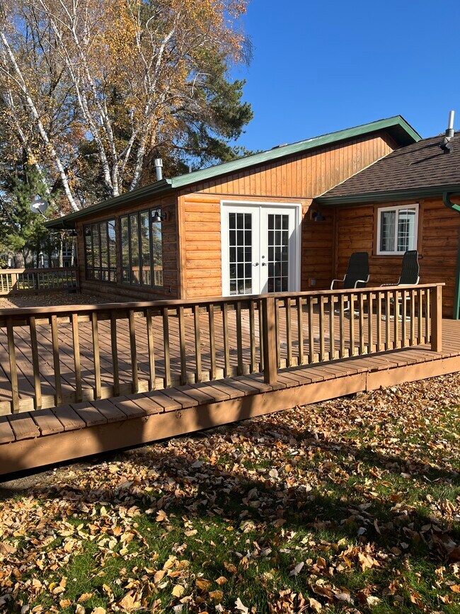 Building Photo - 4307 Waville Rd NE