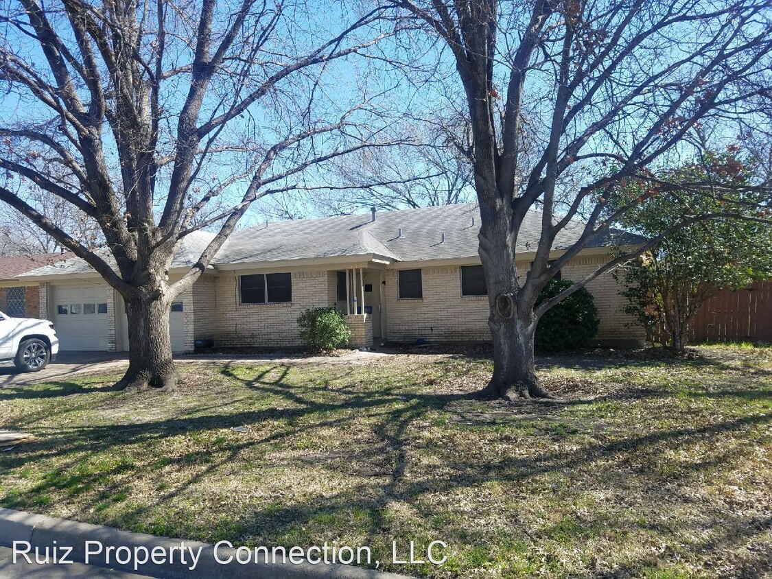 Primary Photo - 4 br, 2 bath House - 5525 Westcrest Dr