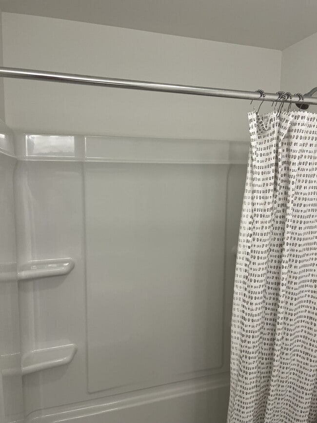 Building Photo - 230 1st St