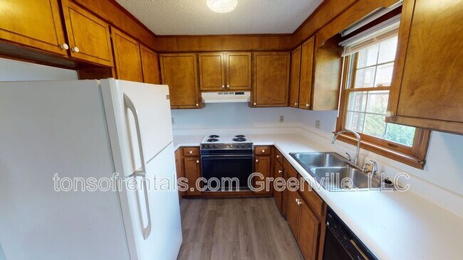 Foto del edificio - 119 Lacey Ln