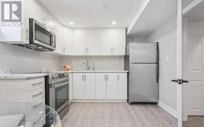 Building Photo - 1151 Lindsay Dr