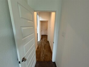 Building Photo - 7326 Audubon Russet Dr