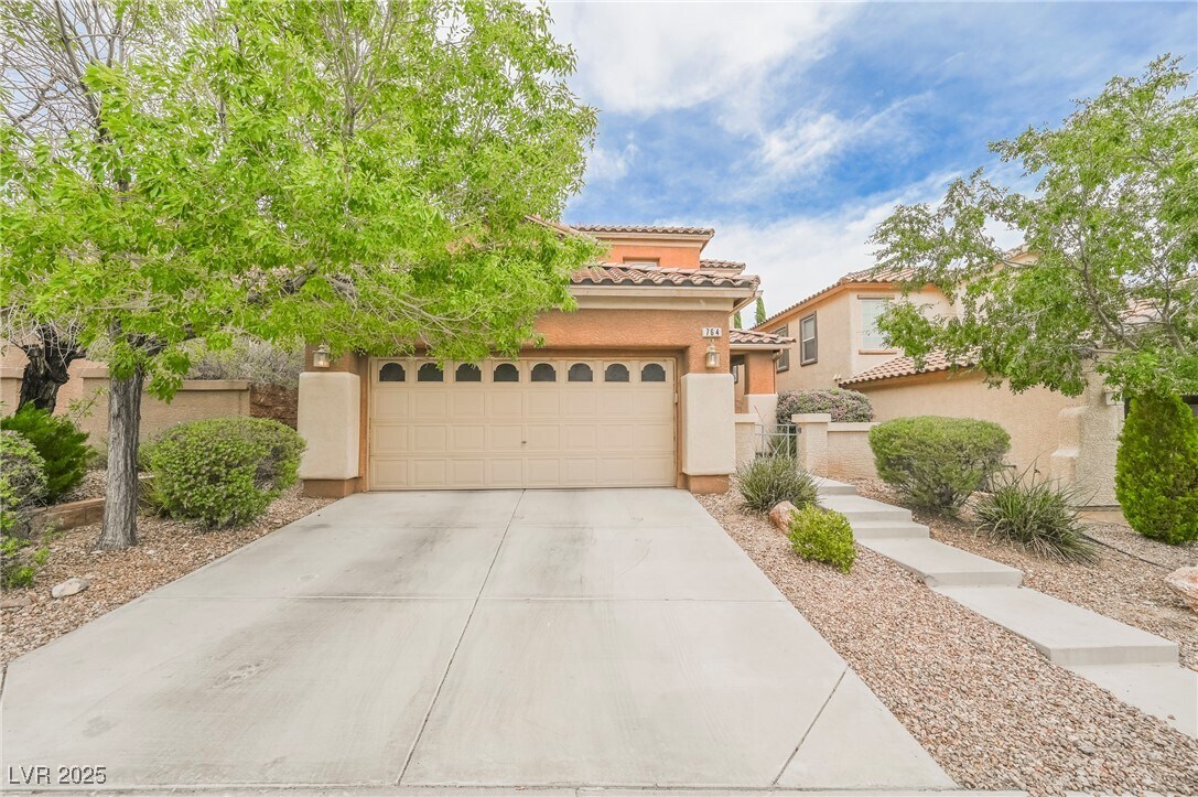 Foto principal - 764 La Tosca St