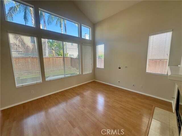 Foto del edificio - 23 Tanglewood Ln