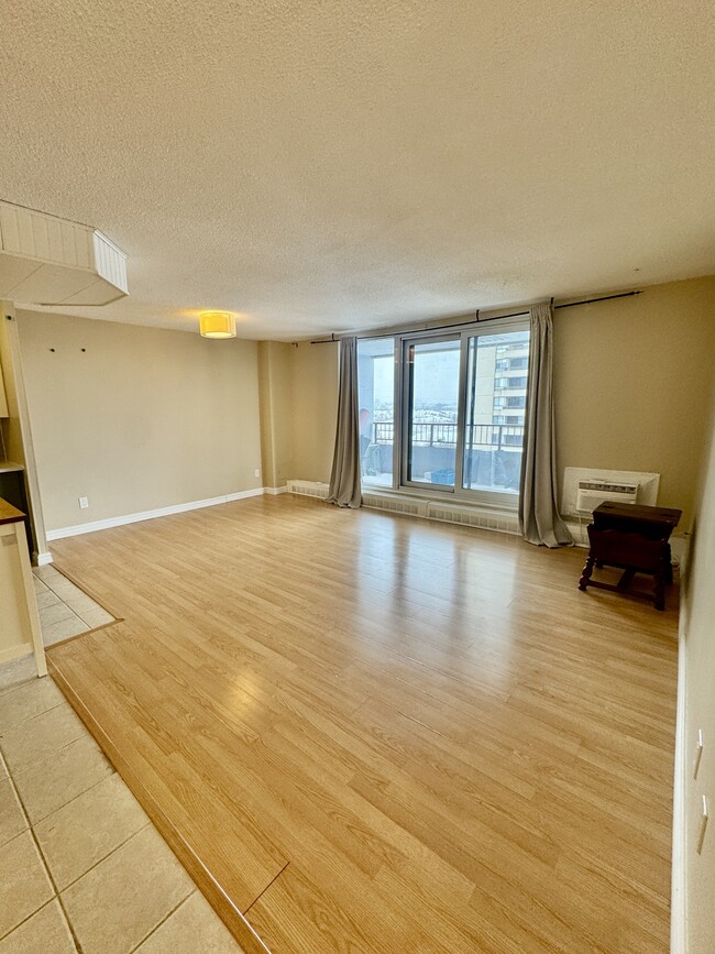 Building Photo - 1785 Frobisher Ln