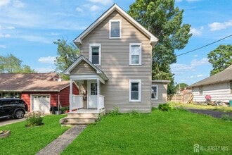 Building Photo - 166 Prigmore St