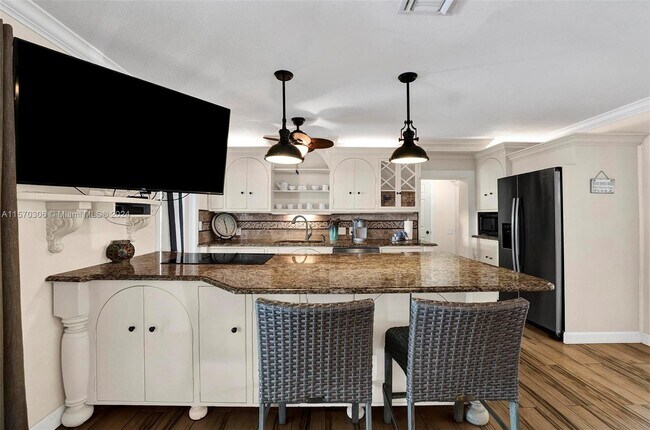 Foto del edificio - 812 Chukker Rd