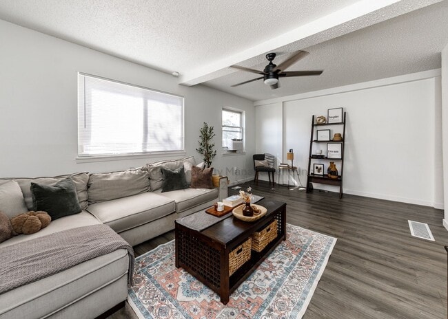 Building Photo - Charming 3 Bedroom House in South Fountain