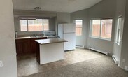 Foto principal - 2 Bed, 1 Bath Duplex