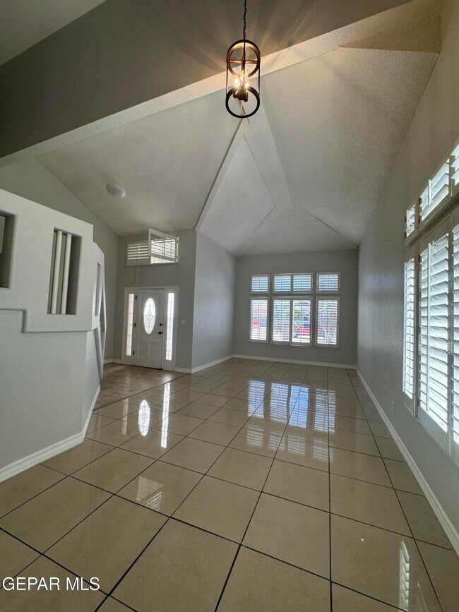 Foto del edificio - 485 Jeweled Mesa Ct