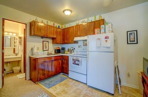 Building Photo - 4414 Dwight Dr