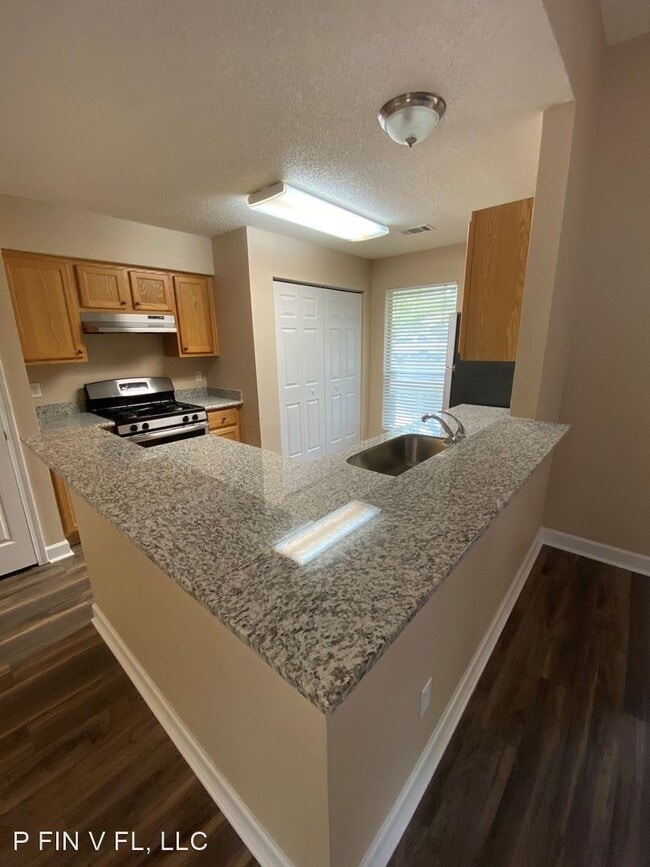 Building Photo - 2 br, 1 bath House - 52 Marella Ct