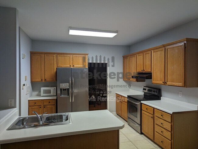 Foto del edificio - 135 Overlook Ct