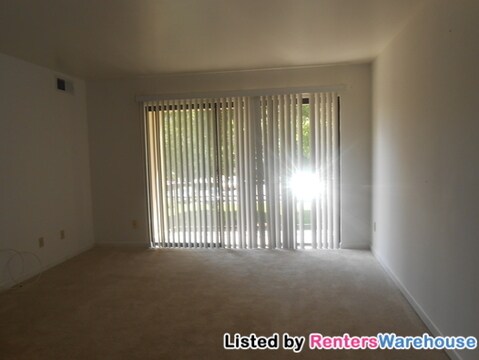 Foto del edificio - 328 Chapel Ridge Dr