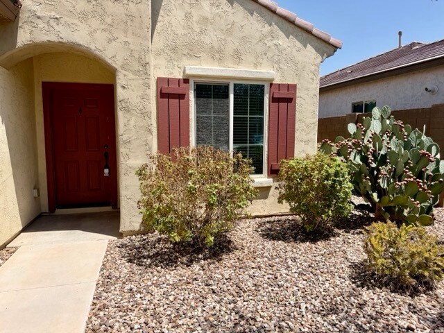 Building Photo - Single Family Home