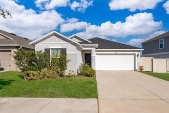 Building Photo - 9121 Oscraft Dr