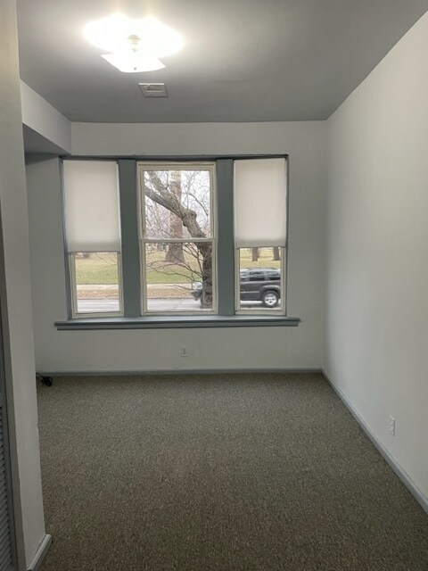 Foto del edificio - 1237 W Marquette Rd