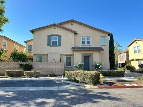 Building Photo - 2960 E Via Corvina