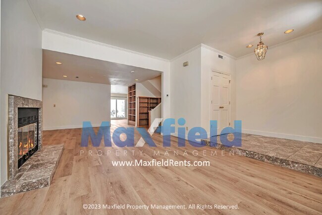 Foto del edificio - Avenues - 3 Bedroom 3 Bath Townhome with amazing southern views!