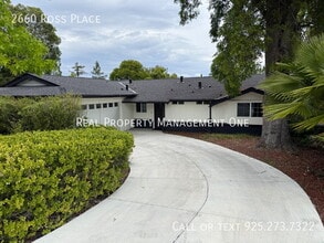 Building Photo - 2660 Ross Pl