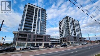 Building Photo - 705 Davis Dr