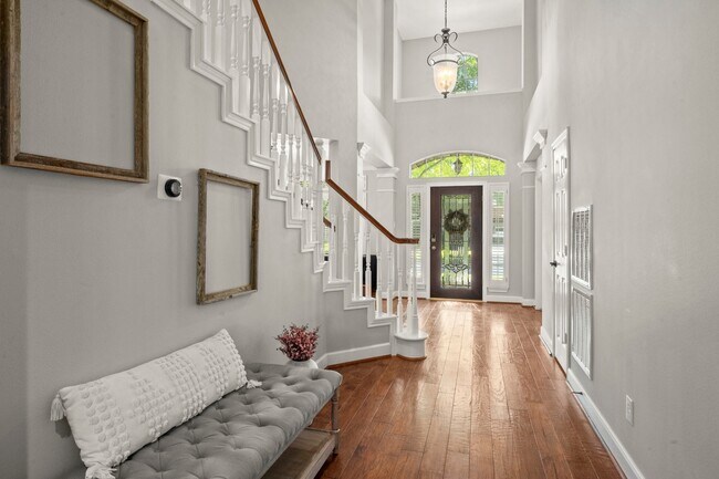 Foto del edificio - 4218 Leaflock Ln