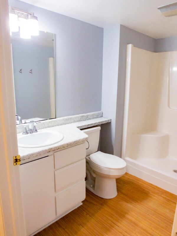Building Photo - 3160 Poplar Creek Dr SE