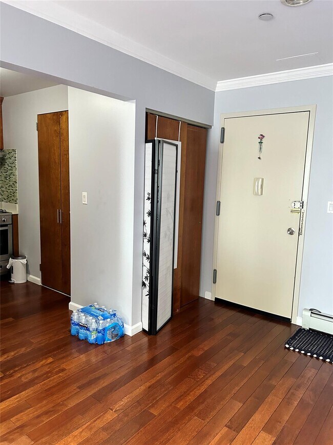 Foto del edificio - 149-06 Northern Blvd