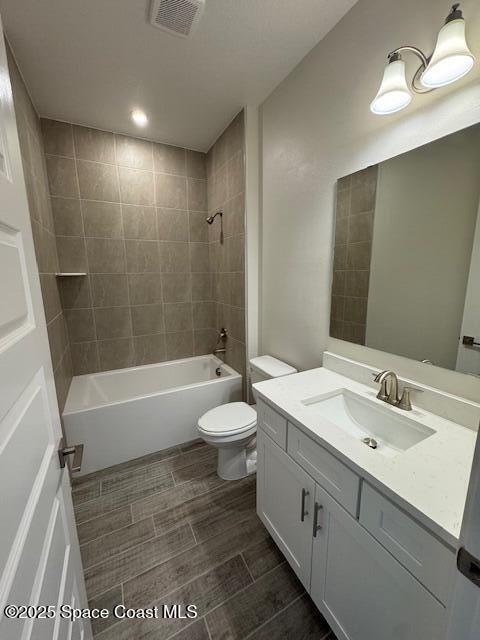 Foto del edificio - 657 Clearwater Ave