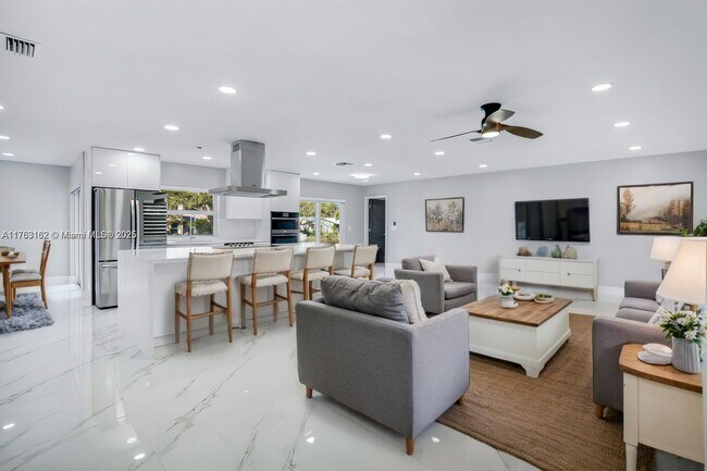 Foto del edificio - 6241 SW 16th St