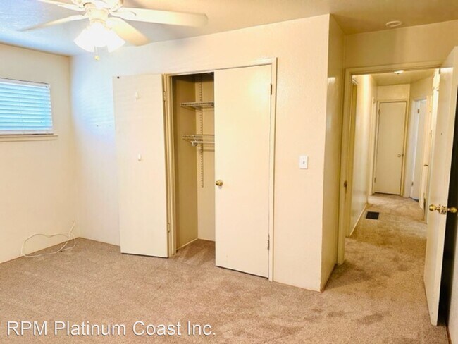 Foto del edificio - 3 br, 1.5 bath House - 109 N. Pollasky Ave.