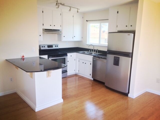 Primary Photo - 1702 Goodwin St