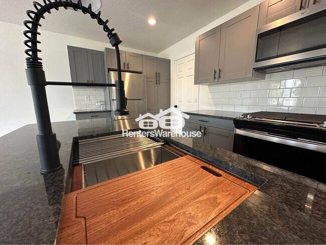 Foto del edificio - 2107 Willis Ave