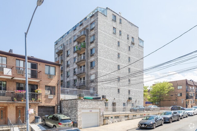 Building Photo - 76-01 113th St