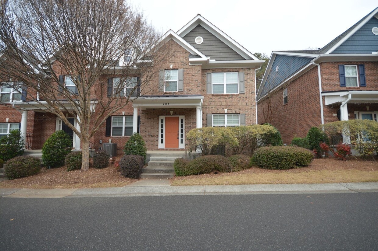 2053 Weston Green Loop, Cary, NC 27513 Townhome Rentals in Cary NC