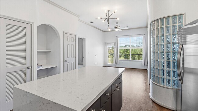 Foto del edificio - 1441 East St
