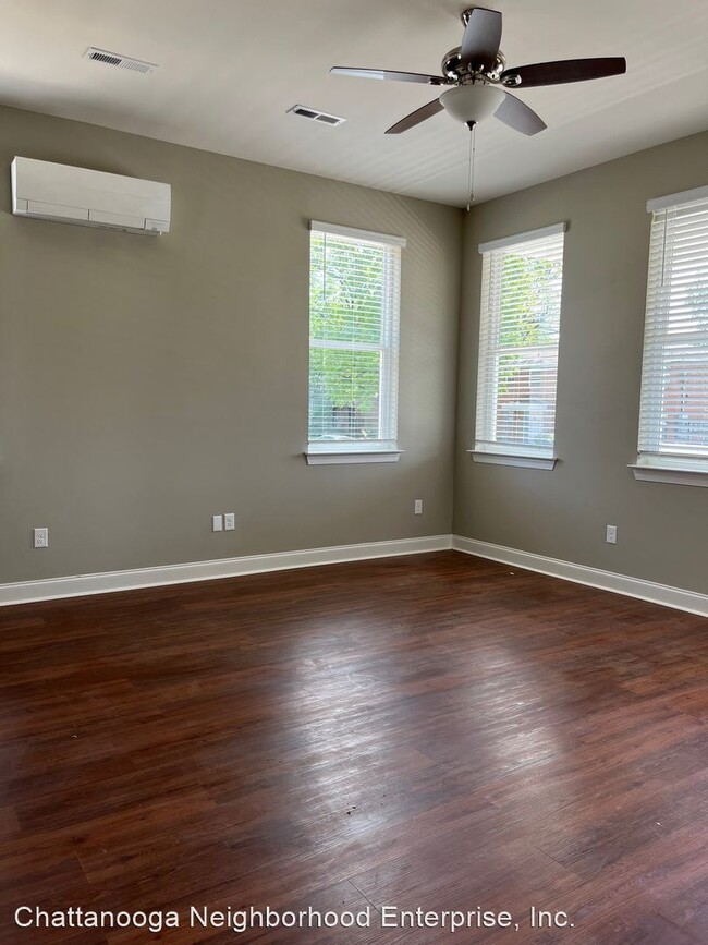 Building Photo - 1 br, 1 bath House - 2105 Vance Ave.