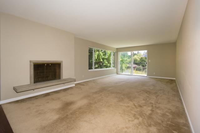Building Photo - 2 bedroom in Seattle WA 98105