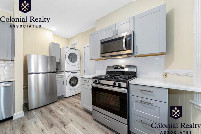 Foto del edificio - 44 Brackett St