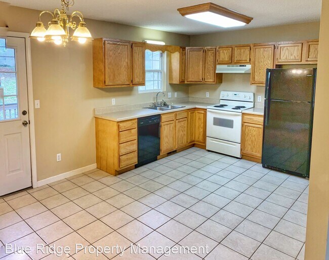 Foto del edificio - 3 br, 2 bath House - 972 Kendrick Creek