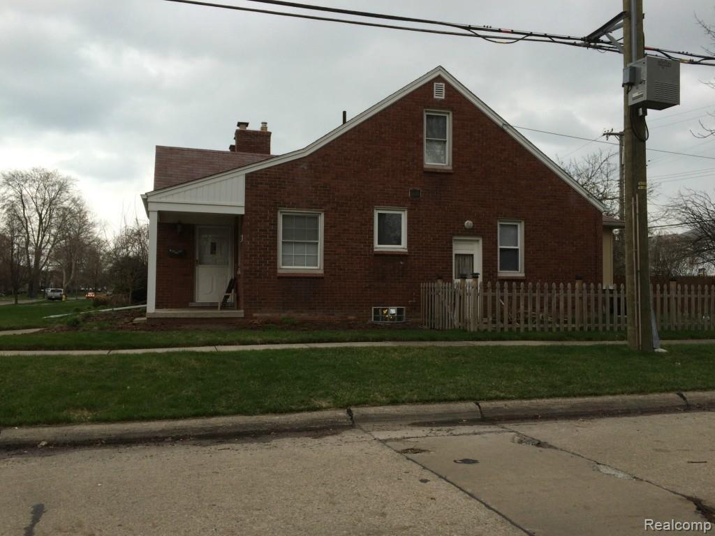 2089 Anita Ave, Grosse Pointe Woods, MI 48236 House Rental in Grosse