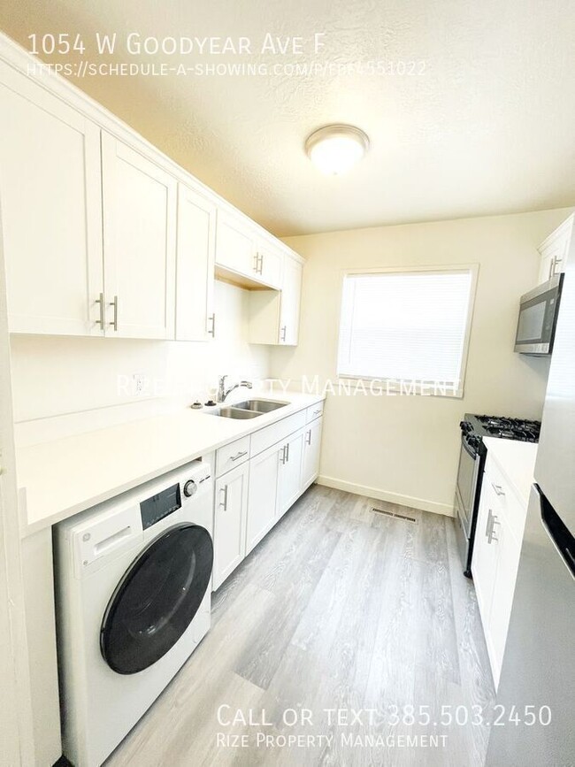 Foto del edificio - 1054 W 1520 N