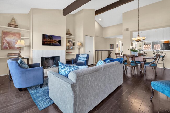 Foto del edificio - 909 Caminito Estrada