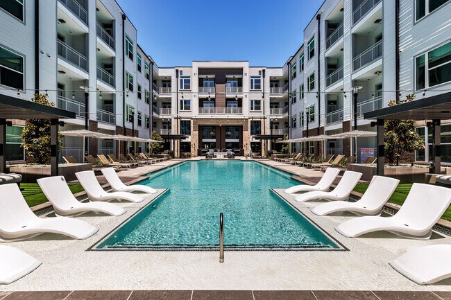 Vera Cedar Park apartments — community photo - Vera Cedar Park