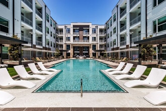 Vera Cedar Park apartments — community photo - Vera Cedar Park