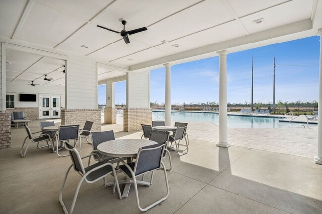 Foto del edificio - Modern & Efficient Home in the Amenity Rich LIBERTY Community! *1/2 OFF 1st Month's Rent & Securi...